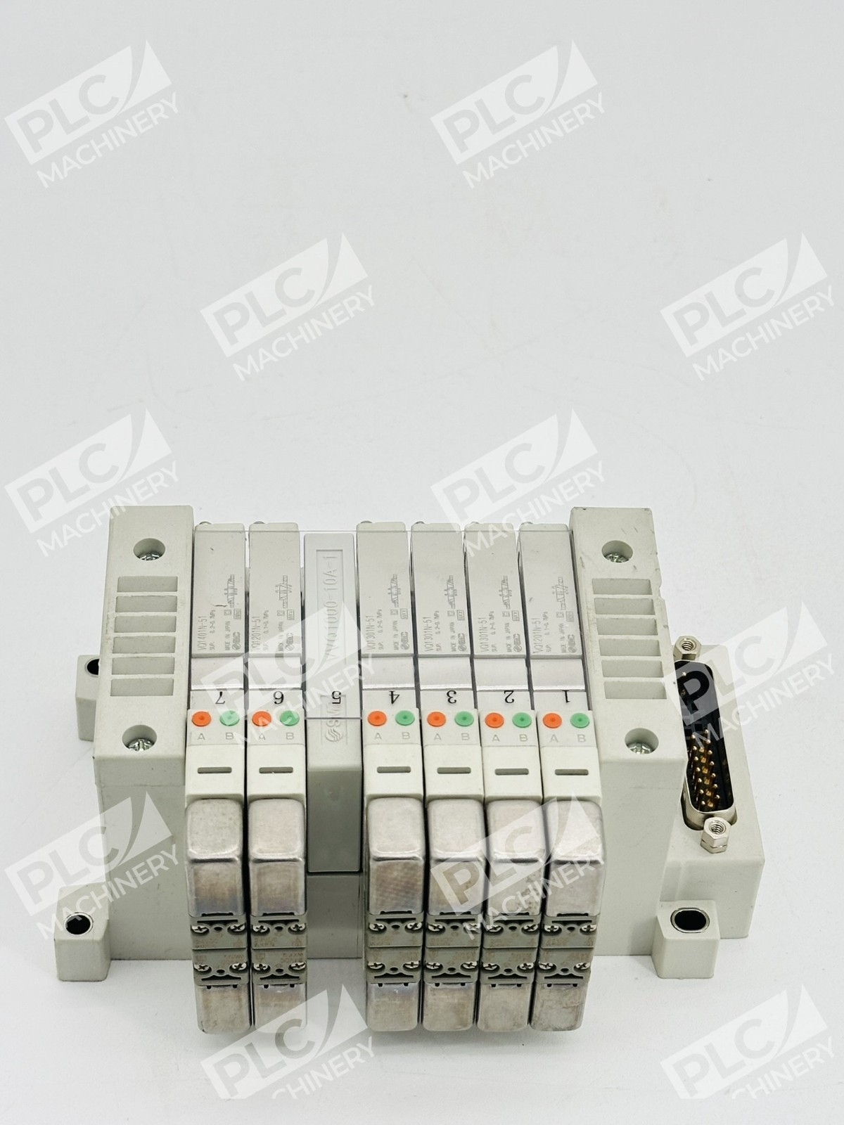 SMC VV5Q11-07-DAL01092 Solenoid Valve Manifold - Image 2
