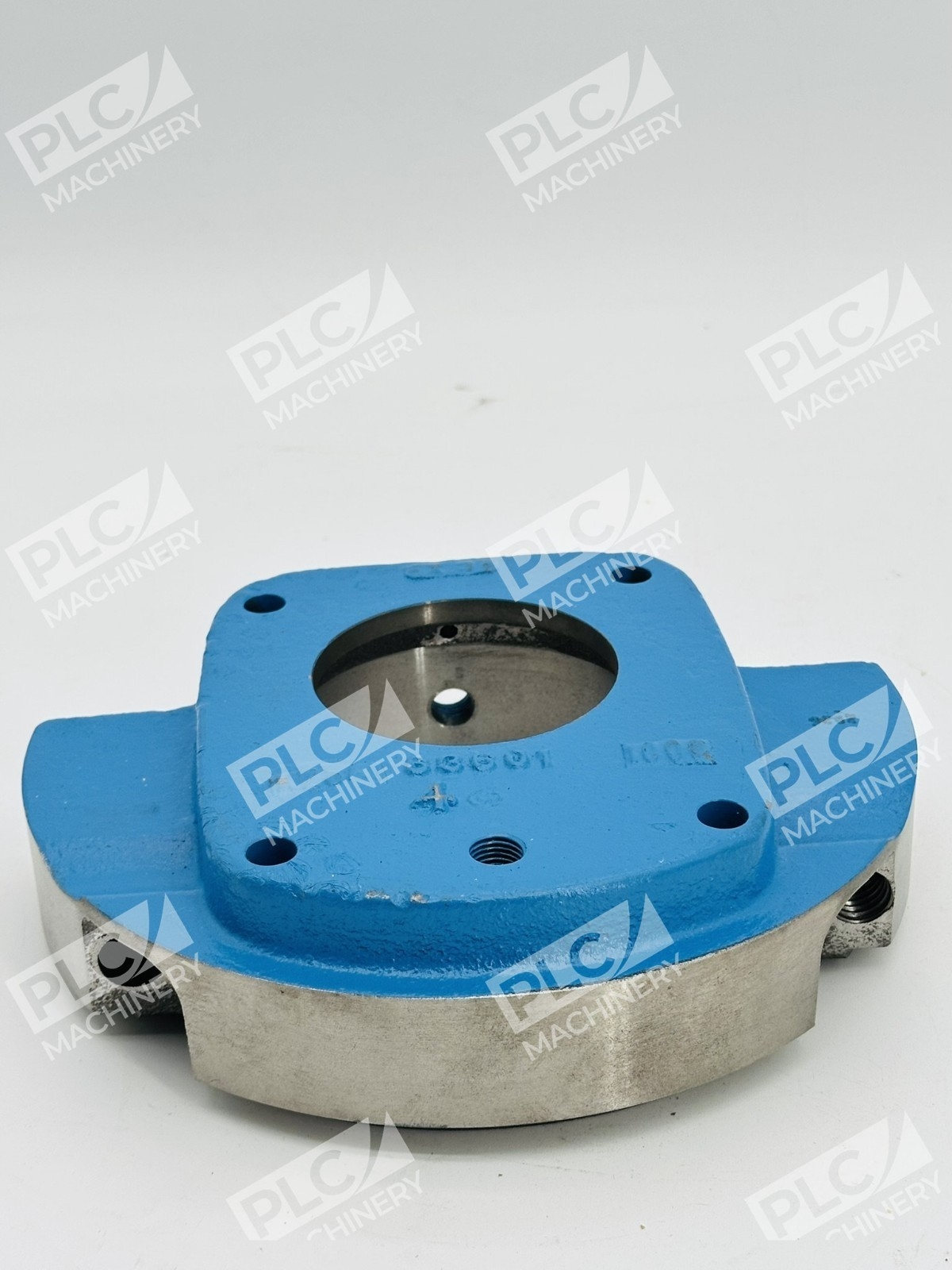 Goulds 3410-L Bearing Housing Pump Component D02641A-1000 - Image 5