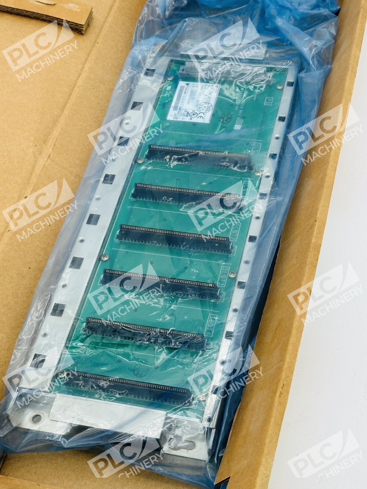 Yaskawa JEPMC-MB210 Mounting Base MP920 Power Supply + 6 Slots Ver. A0 - Image 7