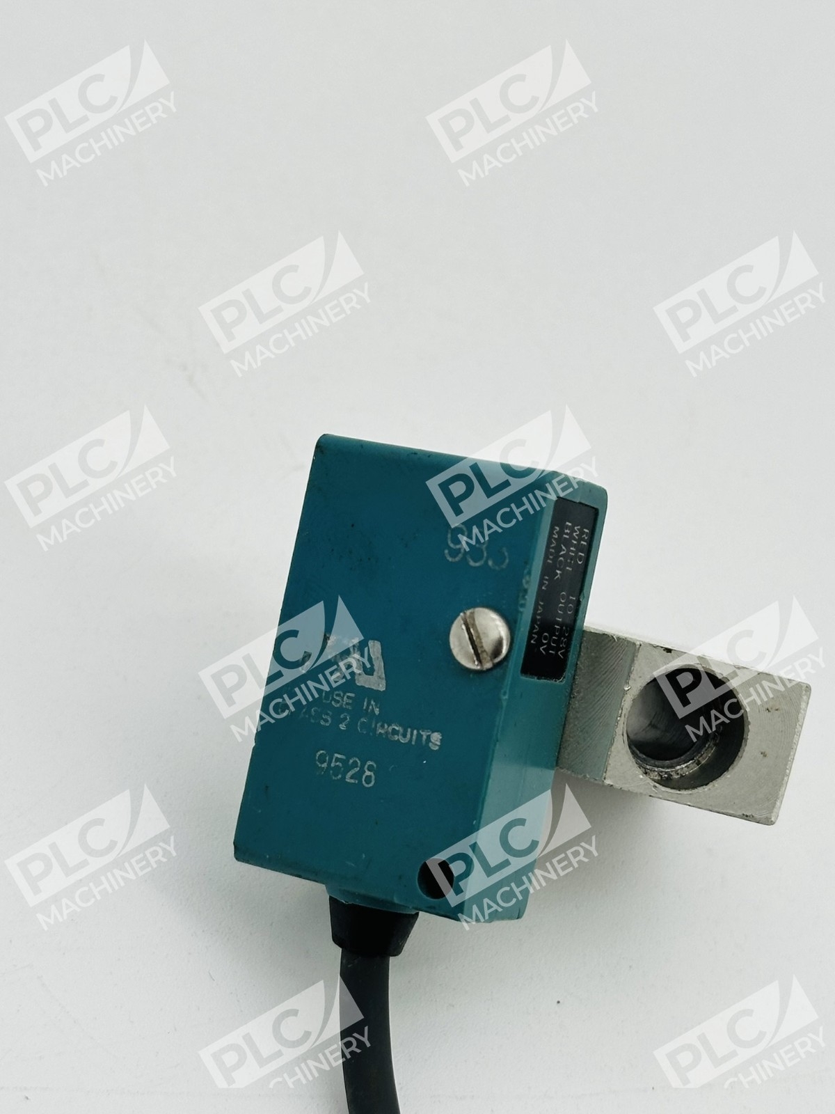 Honeywell FE7B-DA6V-M Micro Switch Photoelectric Sensor - Image 5