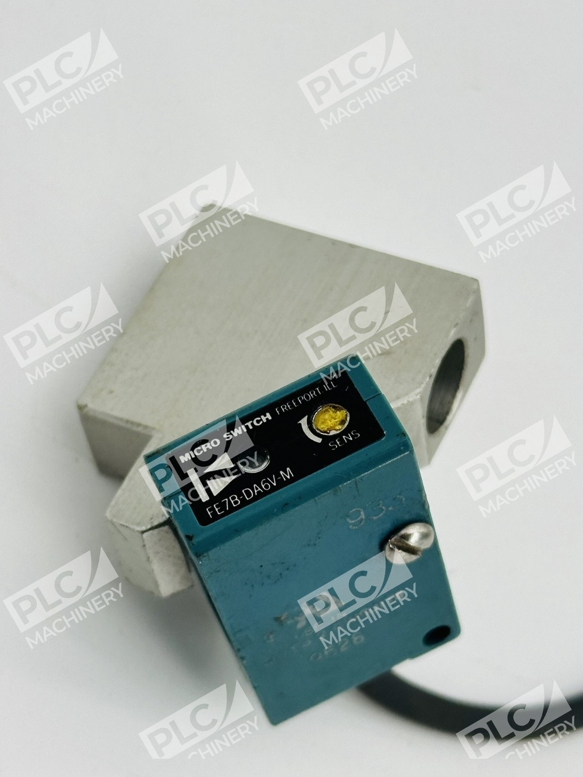Honeywell FE7B-DA6V-M Micro Switch Photoelectric Sensor - Image 7
