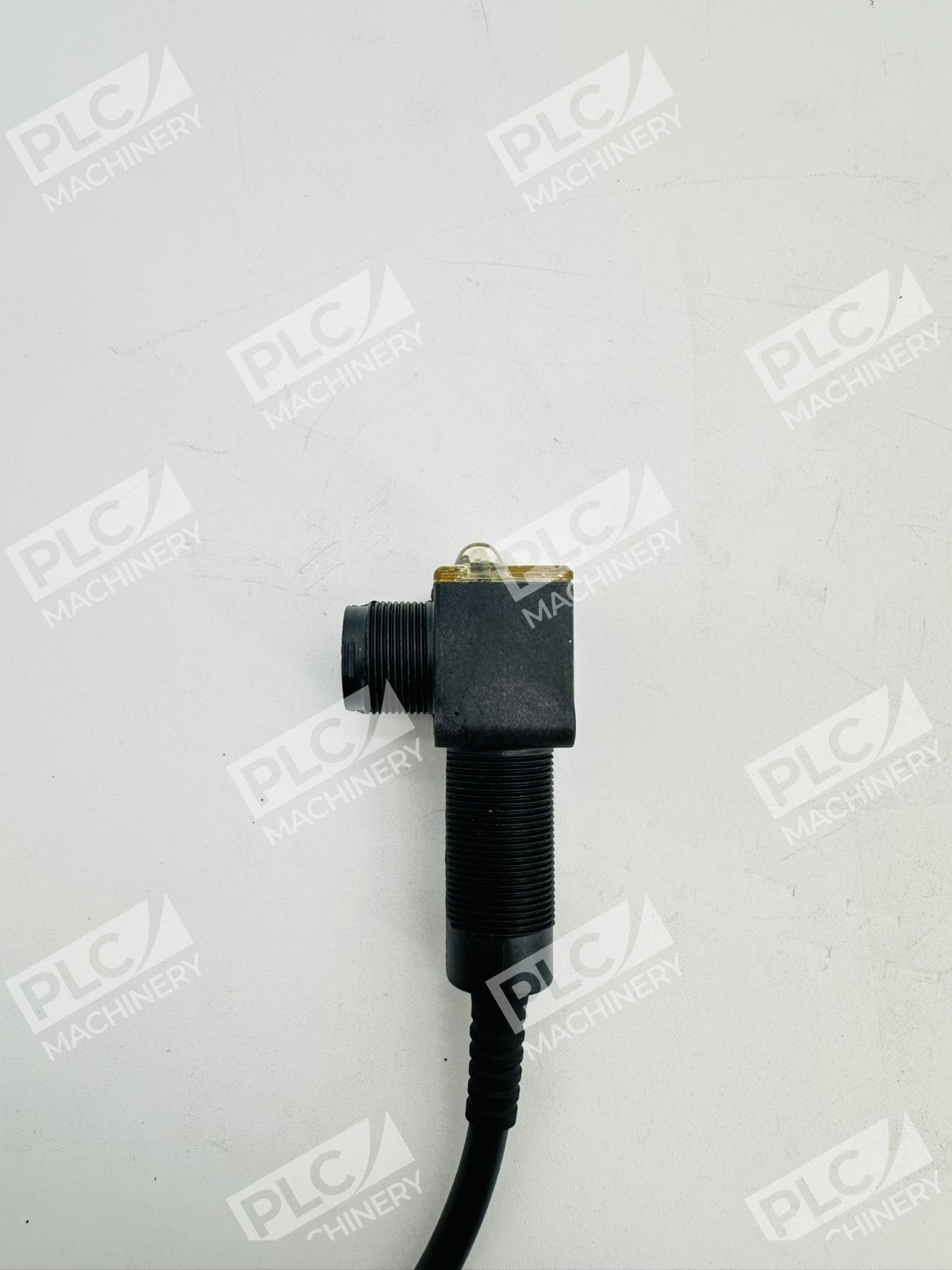 Allen Bradley 42EF-P2LDB-F5 Photoswitch Retroreflective Sensor Rev F Ser A - Image 8