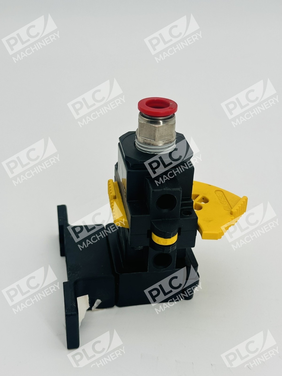Norgren T74E-4AA-P1N Pneumatic Lockout Shut-Off Valve 250 PSIG Lot of 2 - Image 3