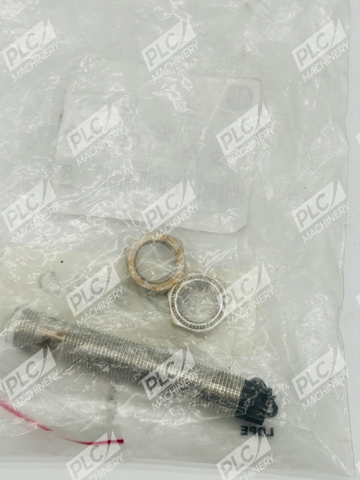 Allen Bradley 872C-N8NP12-D4 Inductive Proximity Sensor Ser F - Image 4