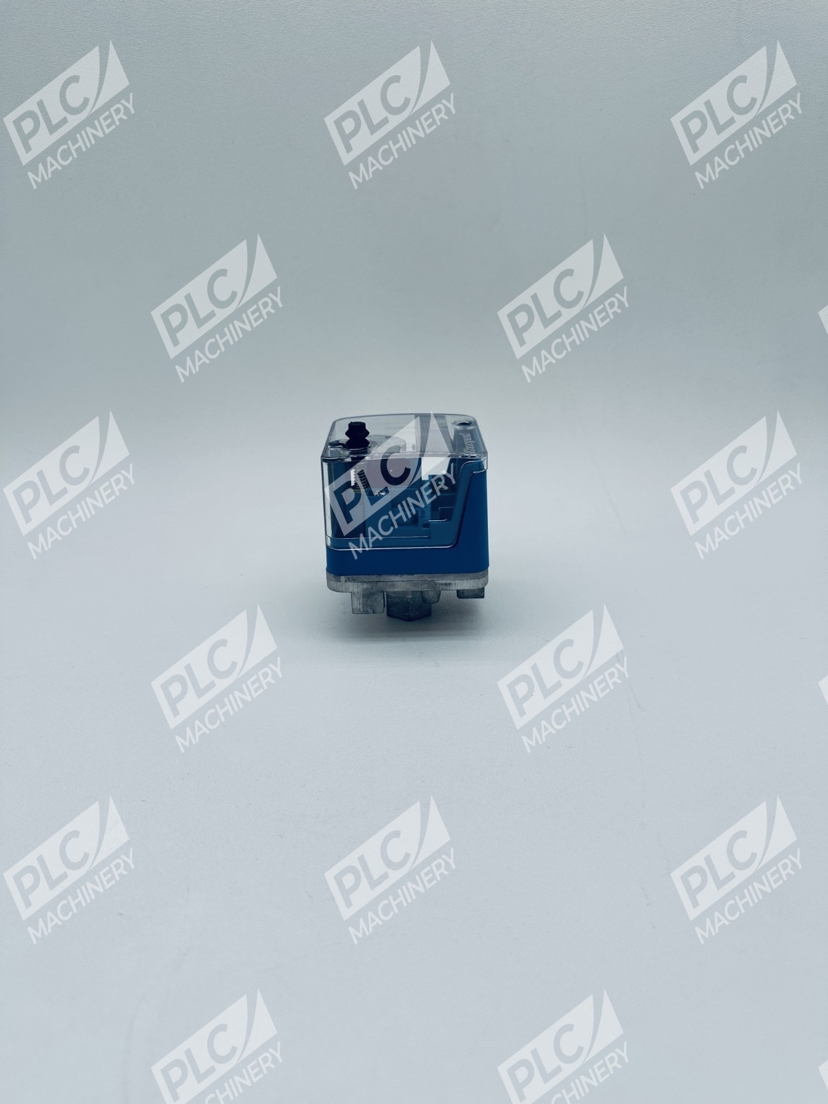 Honeywell C6097A1012 Gas Pressure Switch Manual Reset - Image 4