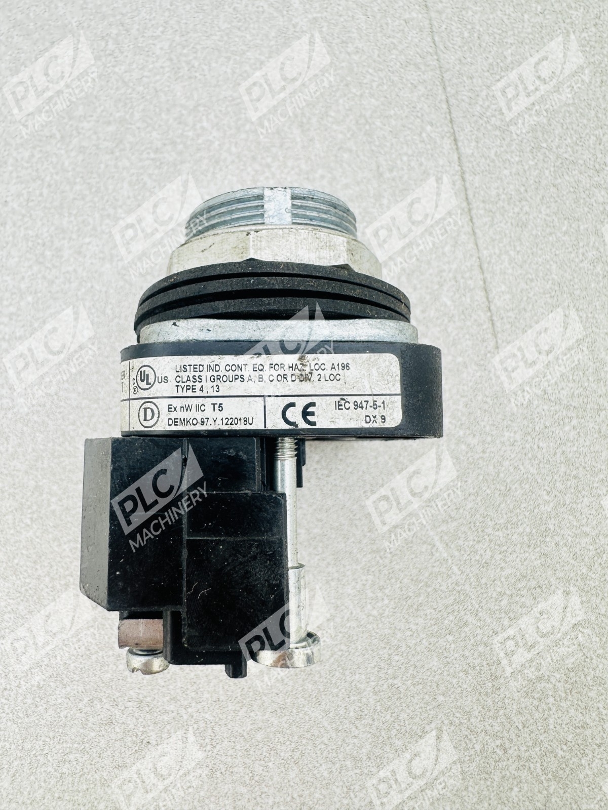 Allen Bradley 800T-P26A Pilot Light Indicator Ser T w/ 800T-N327 Contact Block - Image 3