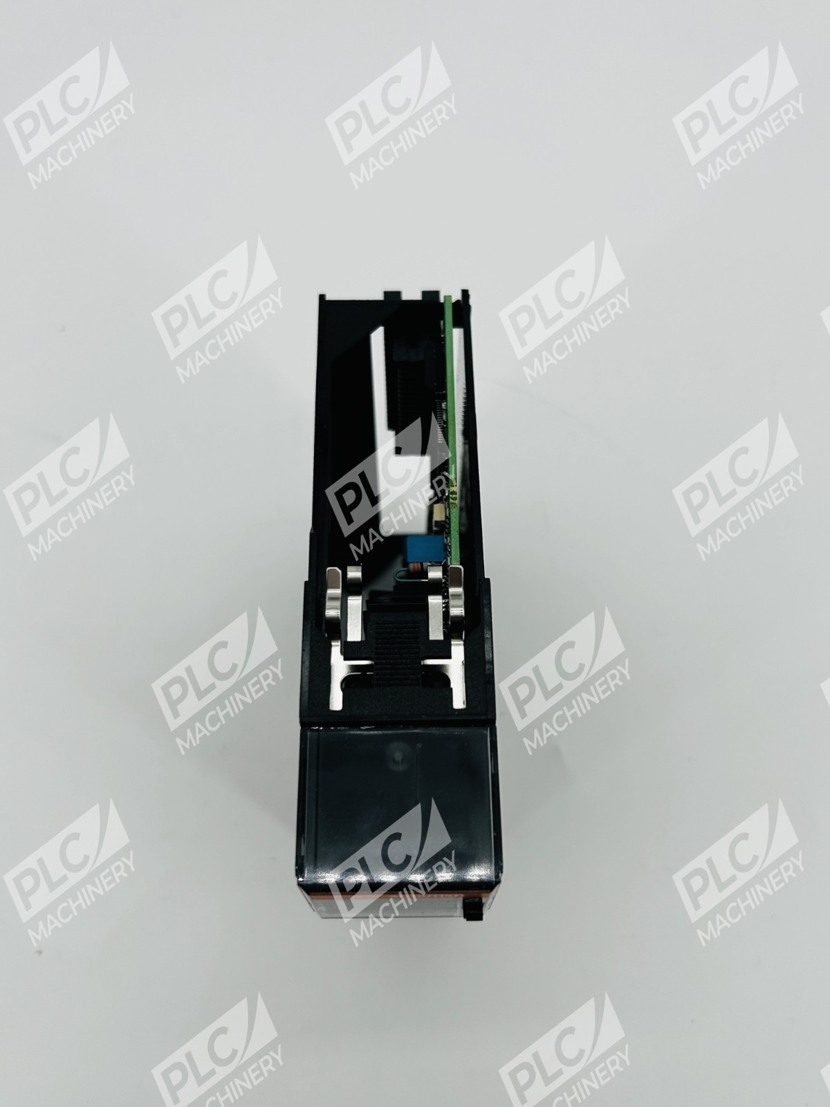 Allen-Bradley 1756-OA16 ControlLogix 16-Point AC Output Module Ser A w/o Door - Image 7