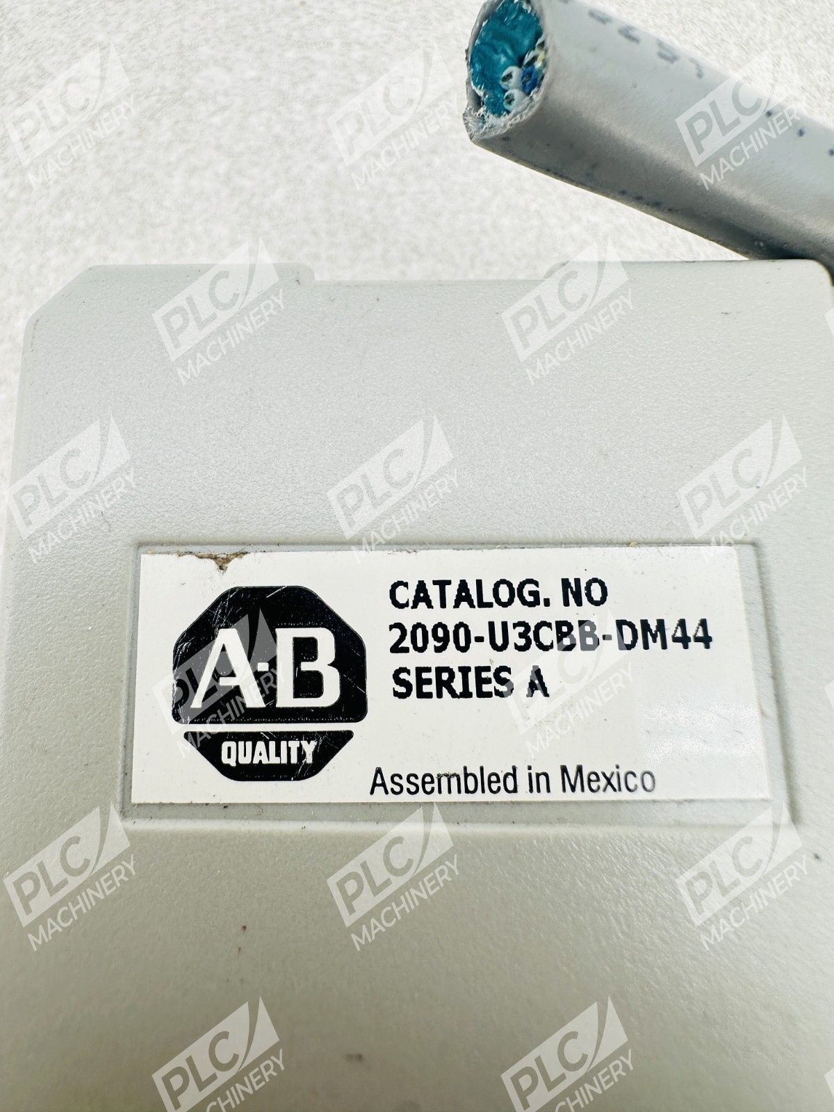 Allen Bradley 2090-U3CBB-DM44 Ultra 3000 Breakout Board Kit Ser A - Image 3