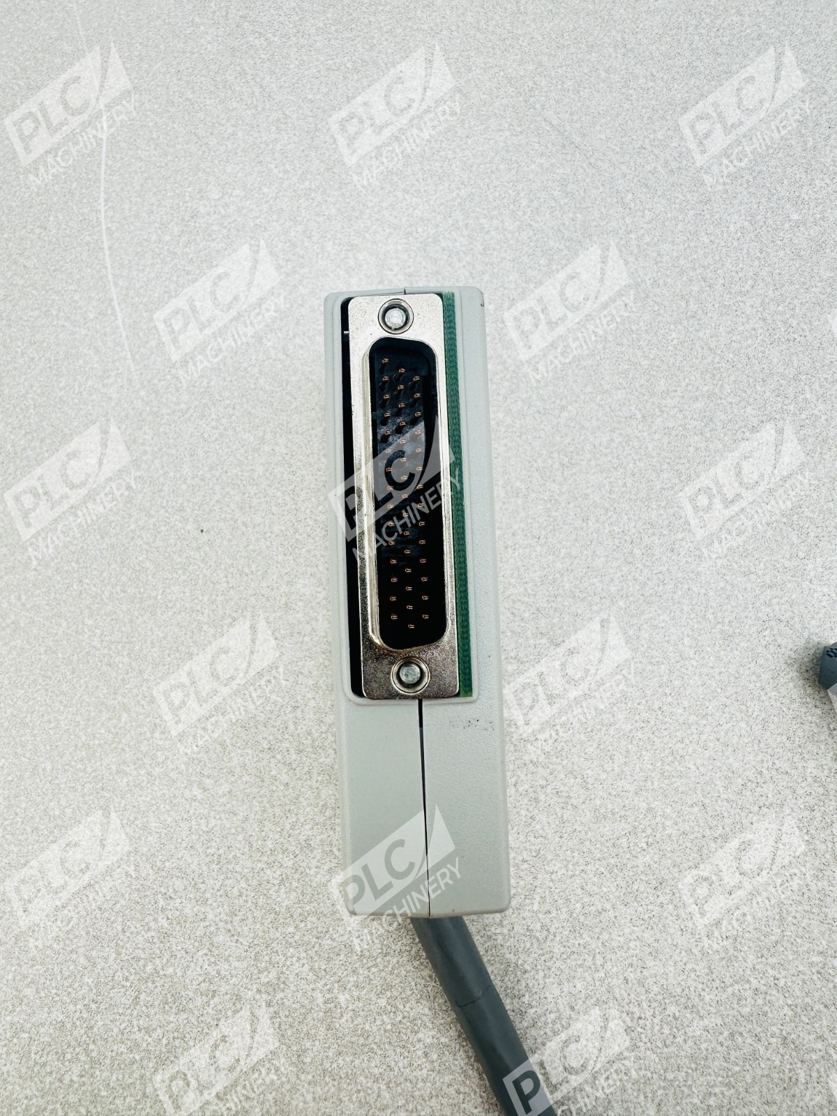 Allen Bradley 2090-U3CBB-DM44 Ultra 3000 Breakout Board Kit Ser A - Image 4