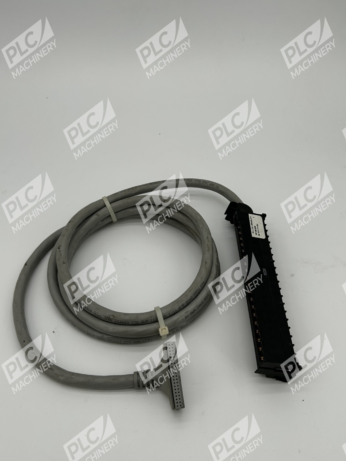 Allen Bradley 1492-CABLE025R Digital I/O Pre-Wired Interface Cable Ser C - Image 4