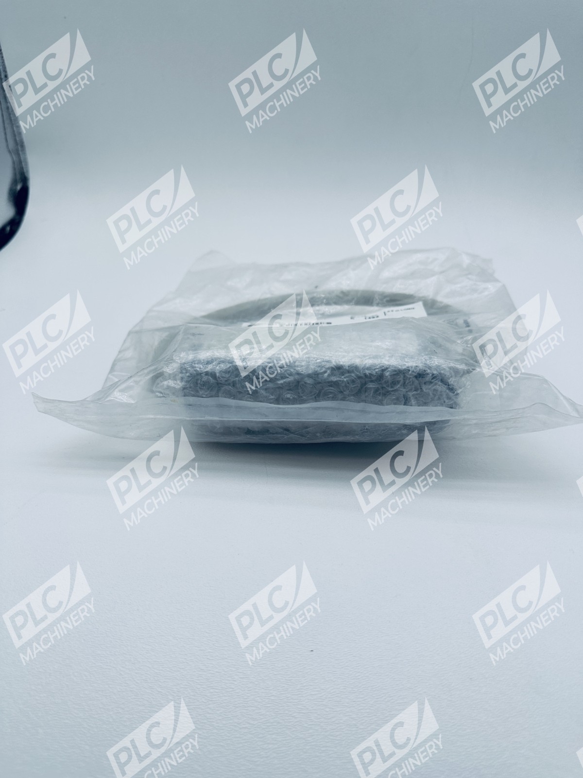 Allen Bradley 1492-CABLE005Y Pre-Wired Digital Interface Cable Ser E - Image 2