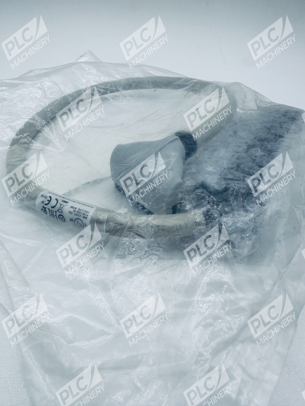 Allen Bradley 1492-CABLE005Y Pre-Wired Digital Interface Cable Ser E - Image 5
