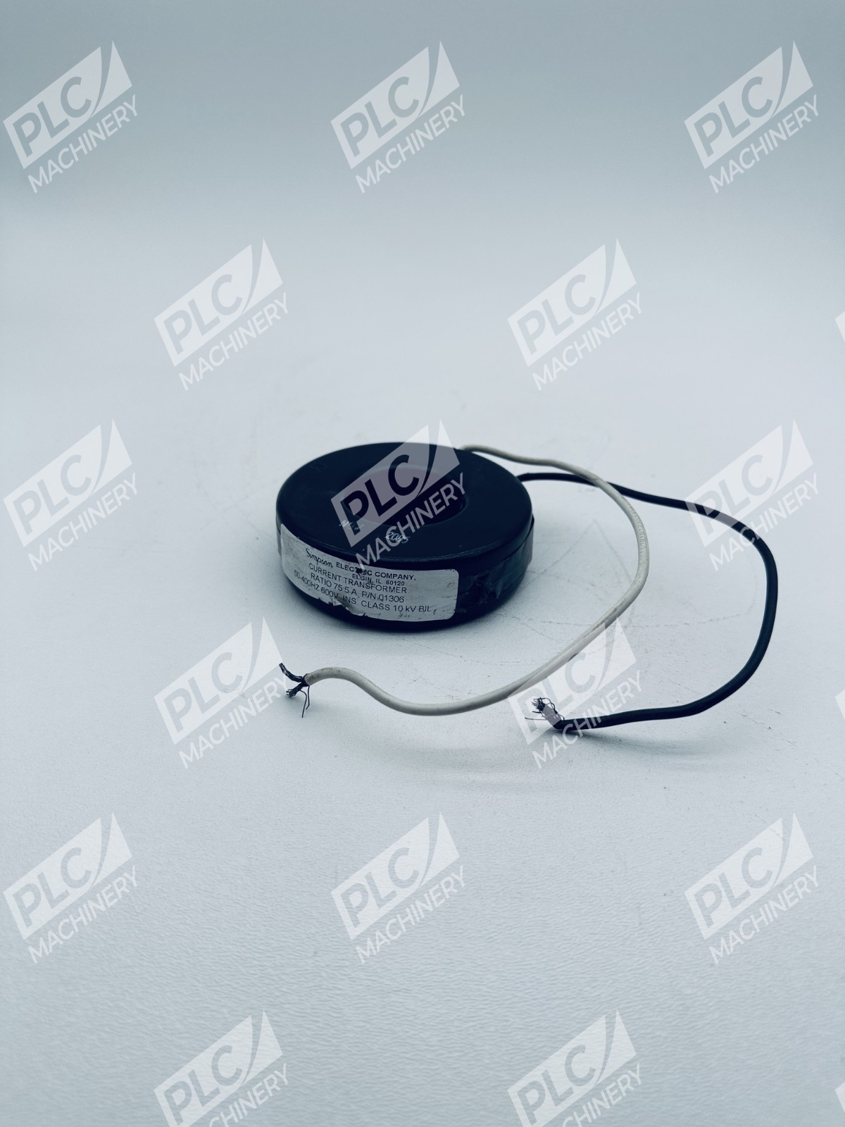 Simpson 01306 Current Transformer 50-400HZ 600V - Image 3