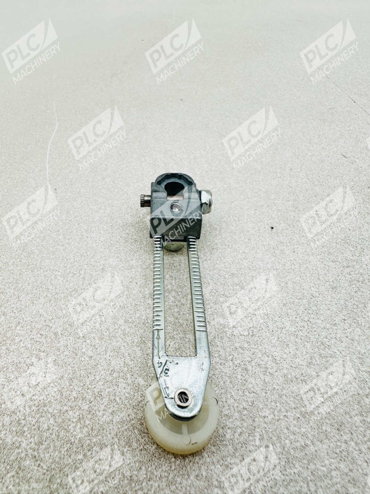 Allen Bradley 802T-W2 Adjustable Nylon Roller Lever Limit Switch Lot of 2 - Image 2
