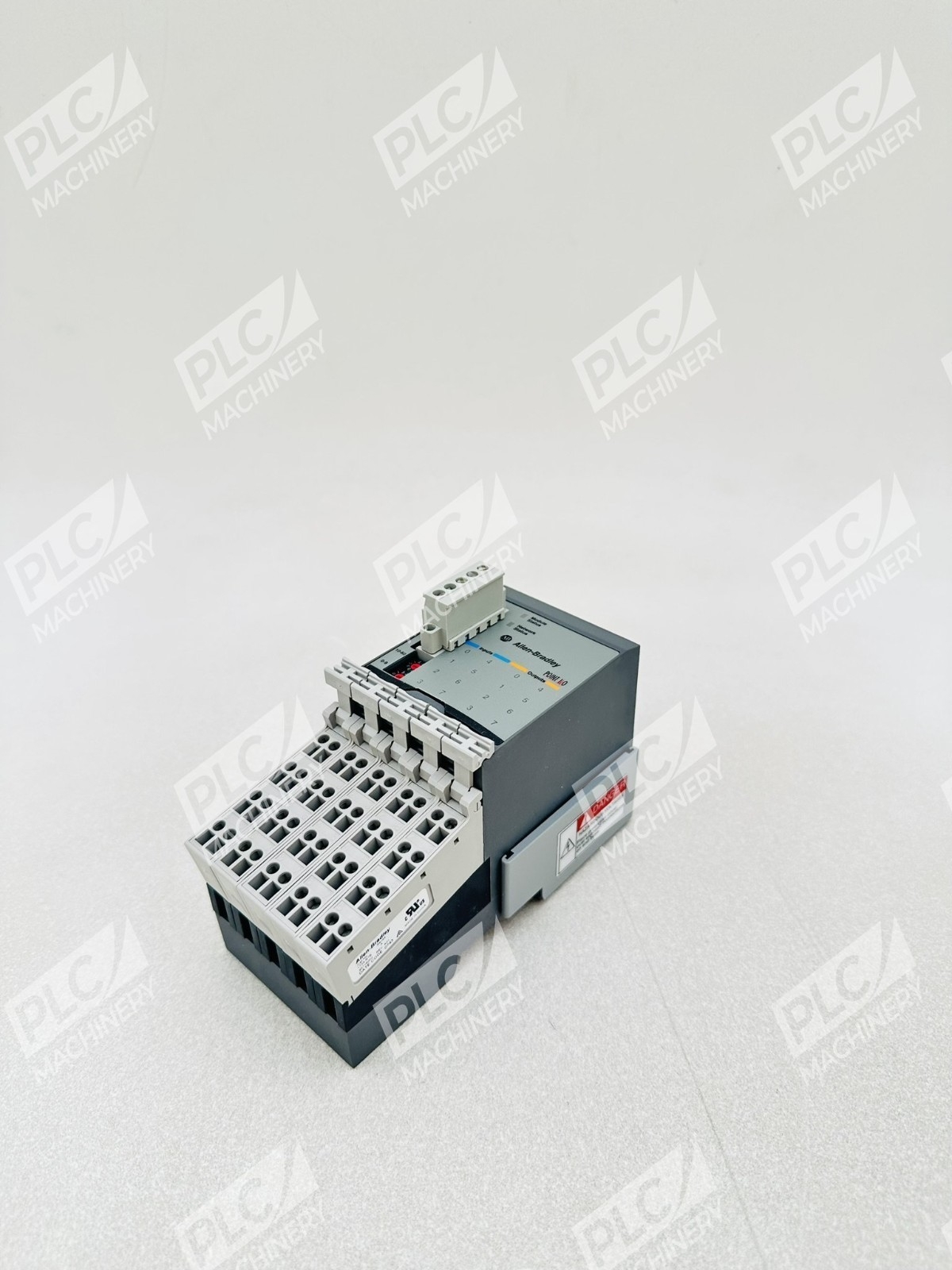 Allen Bradley 1734D-IB8XOW8 Series A DeviceNet Point I/O - Image 3