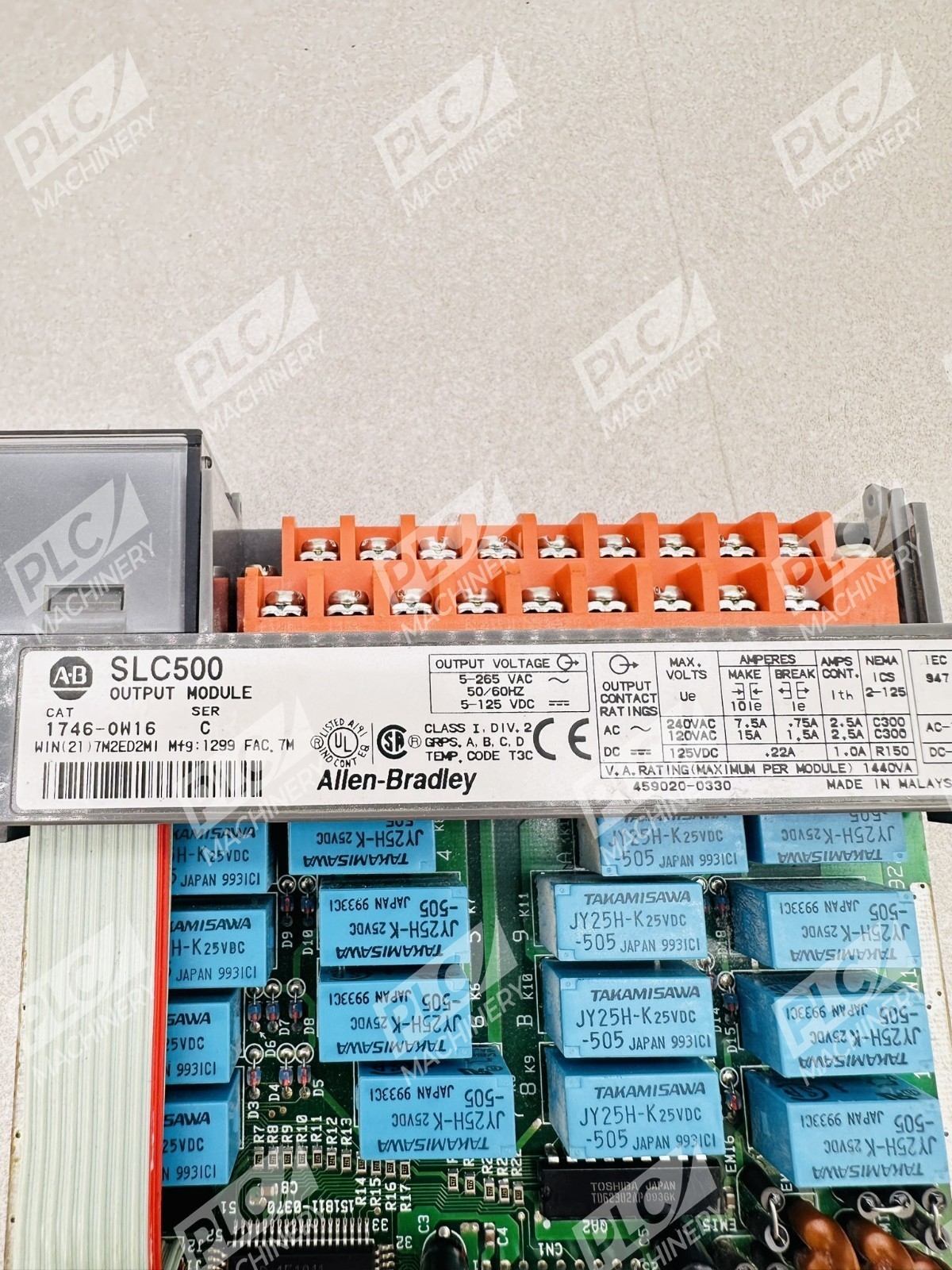 Allen Bradley 1746-OW16 Series C SLC500 Output Module (No Door) - Image 2