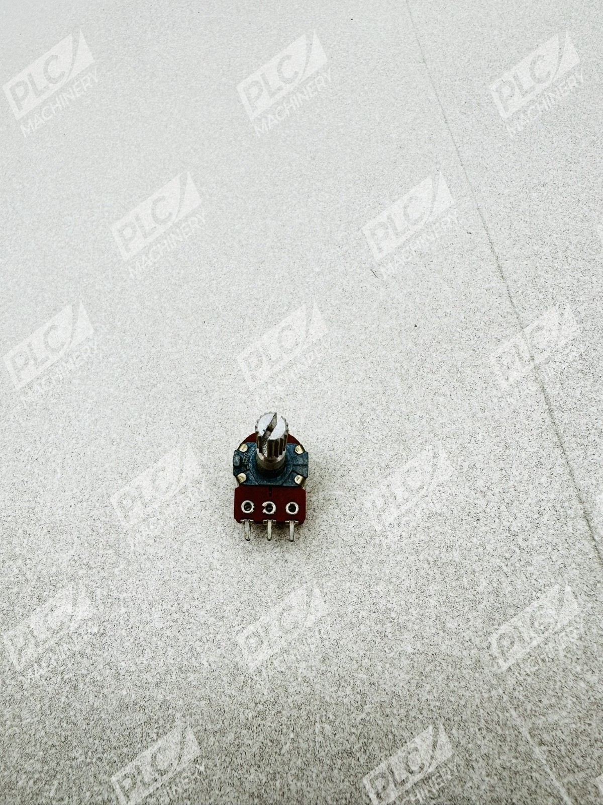 Alpha MN100K Rotary Potentiometer Dual Taper Lot of 35 - Image 7