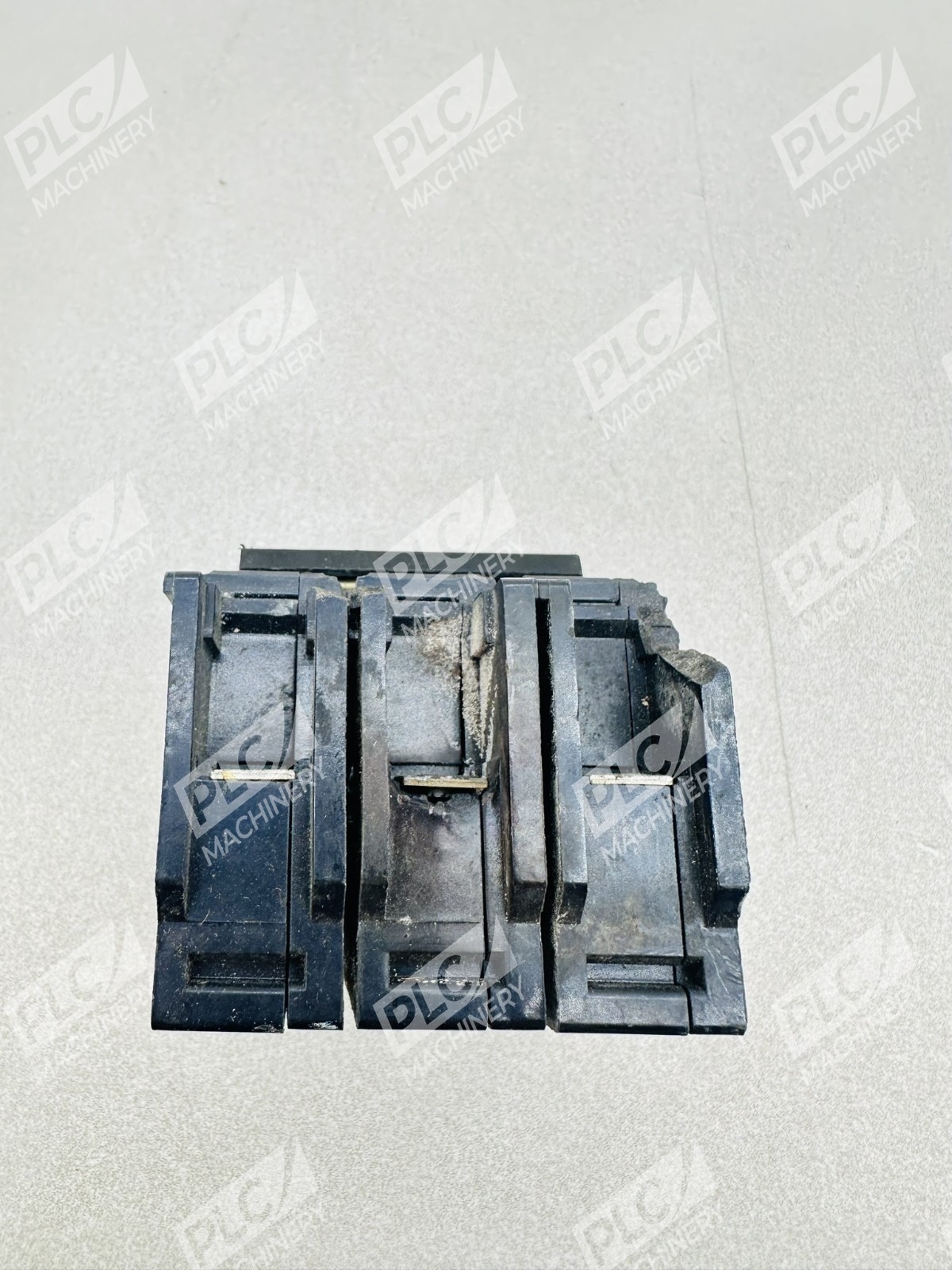 Eaton Cutler-Hammer QC3100H Quicklag C Circuit Breaker 3-Pole 100A 240V - Image 9
