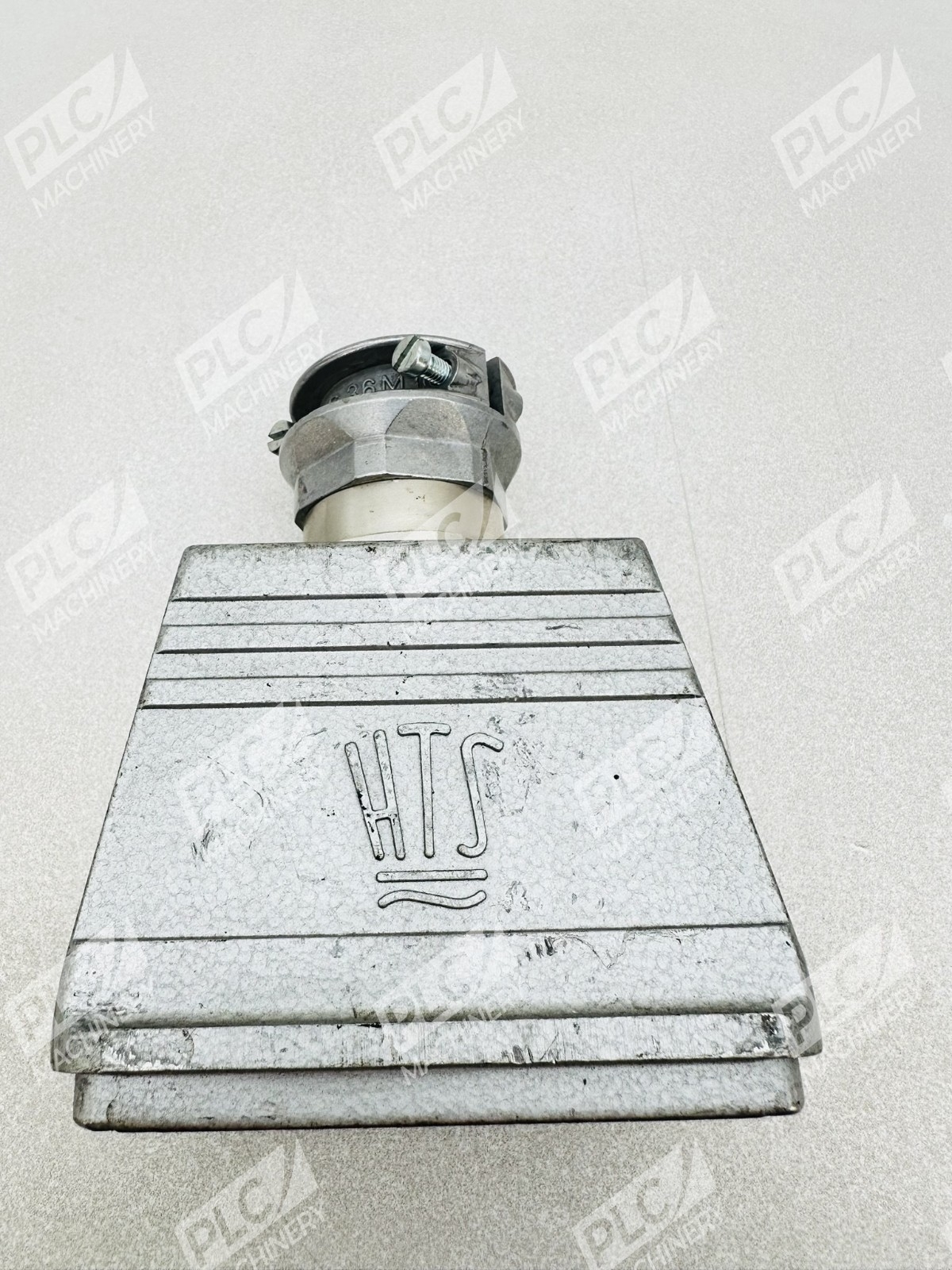 Mold-Masters MCABLE.12 Controller Zone 1-12 Junction Box Header - Image 6
