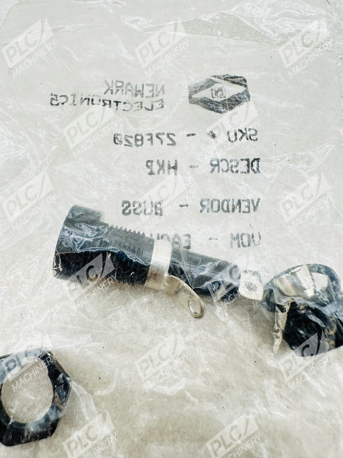 Newark Electronics 27F820 HKP Fuse Holder Lot of 14 - Image 6