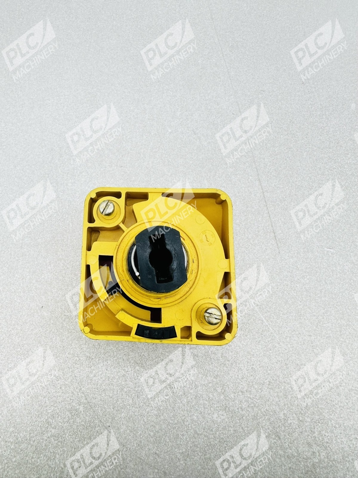 Sprecher + Schuh L10-HS4E Rotary Disconnect Handle - Image 5
