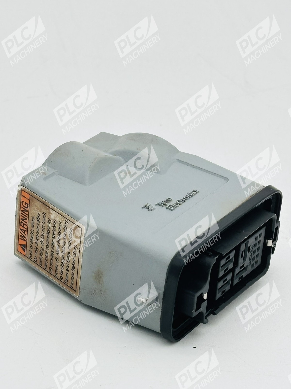 Tyco Electronics RHS0004/C03 Industrial Connector Hood - Image 4