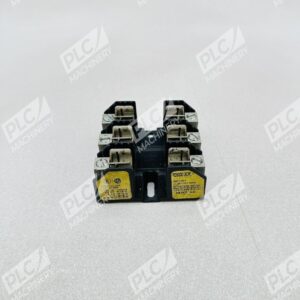 Bussmann R25030-3CR Fuse Block 250V-30A Lot of 8