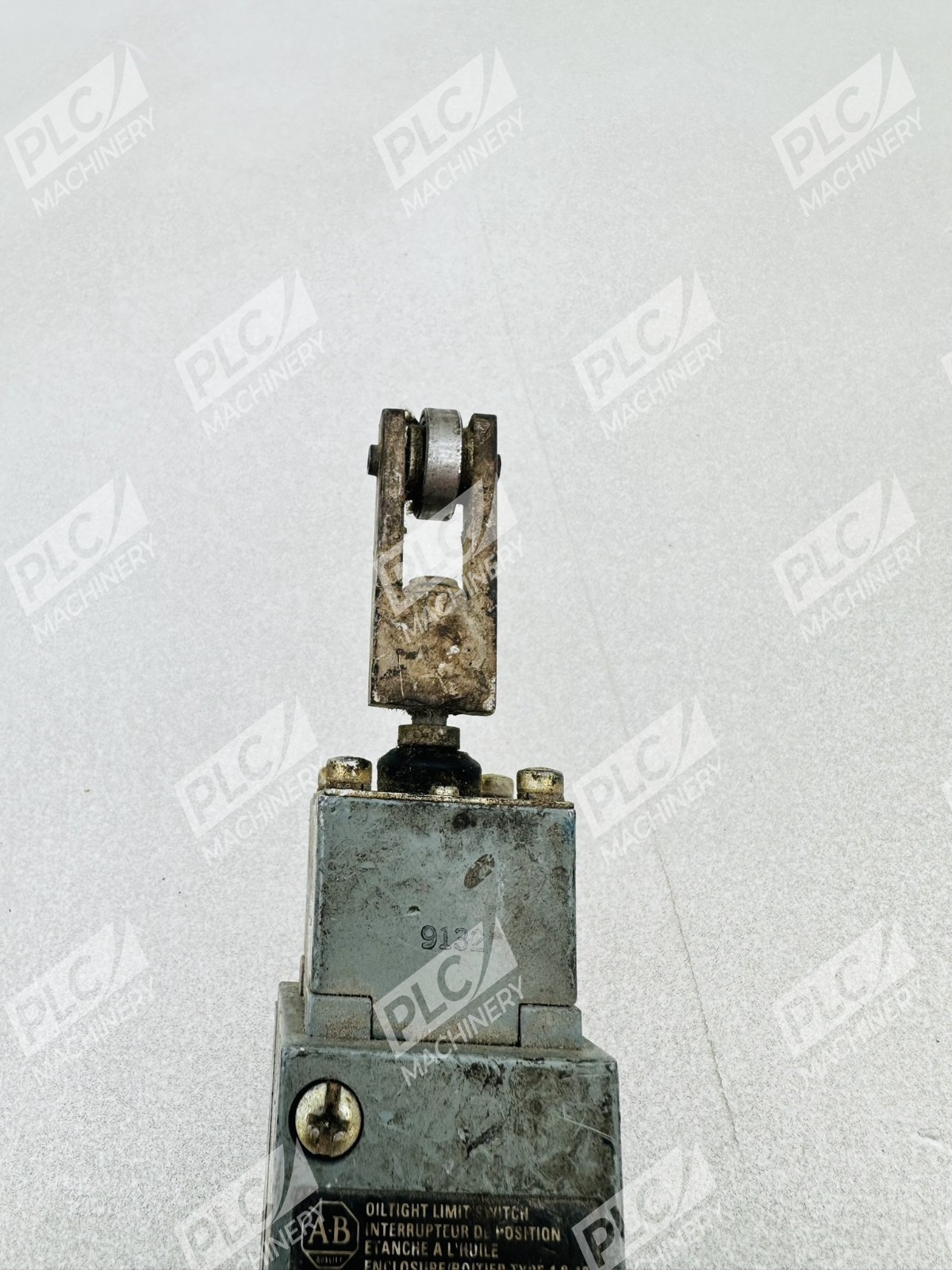Allen Bradley 802T-BAP Oiltight Limit Switch Ser F - Image 3