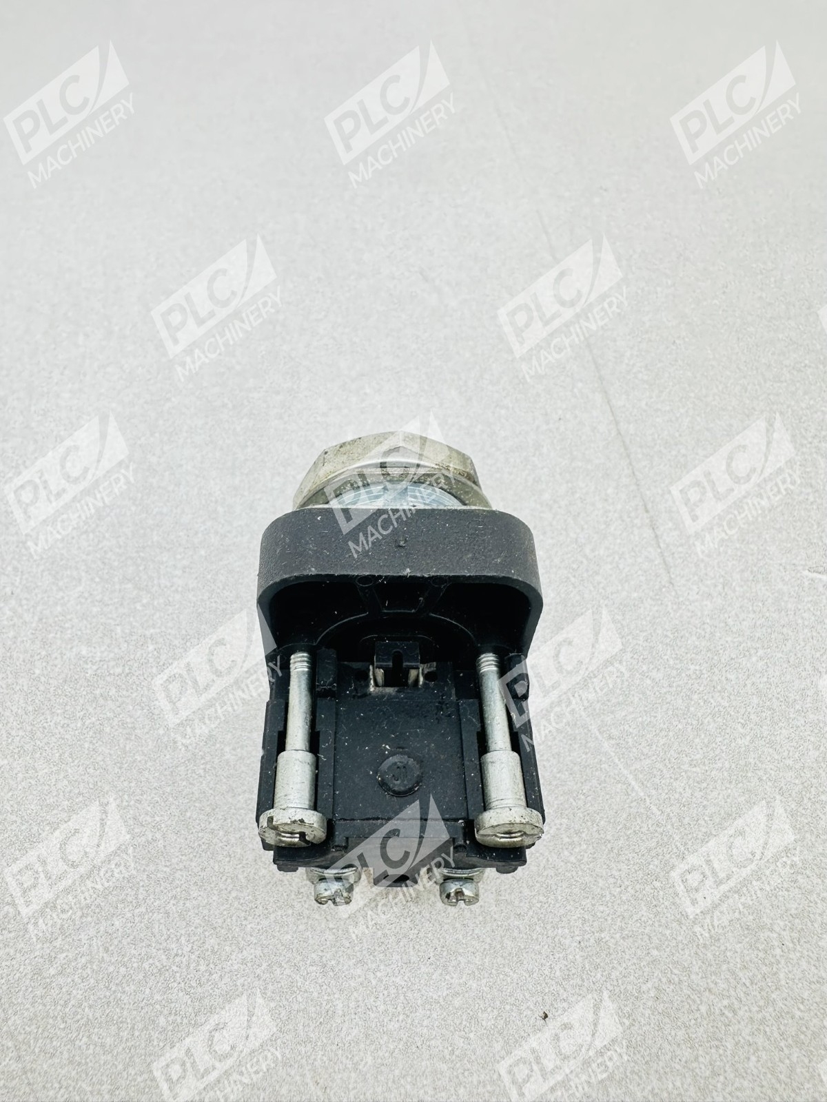 Allen Bradley 800T-P26A Push-To-Test Pilot Light 240V Ser T - Image 6