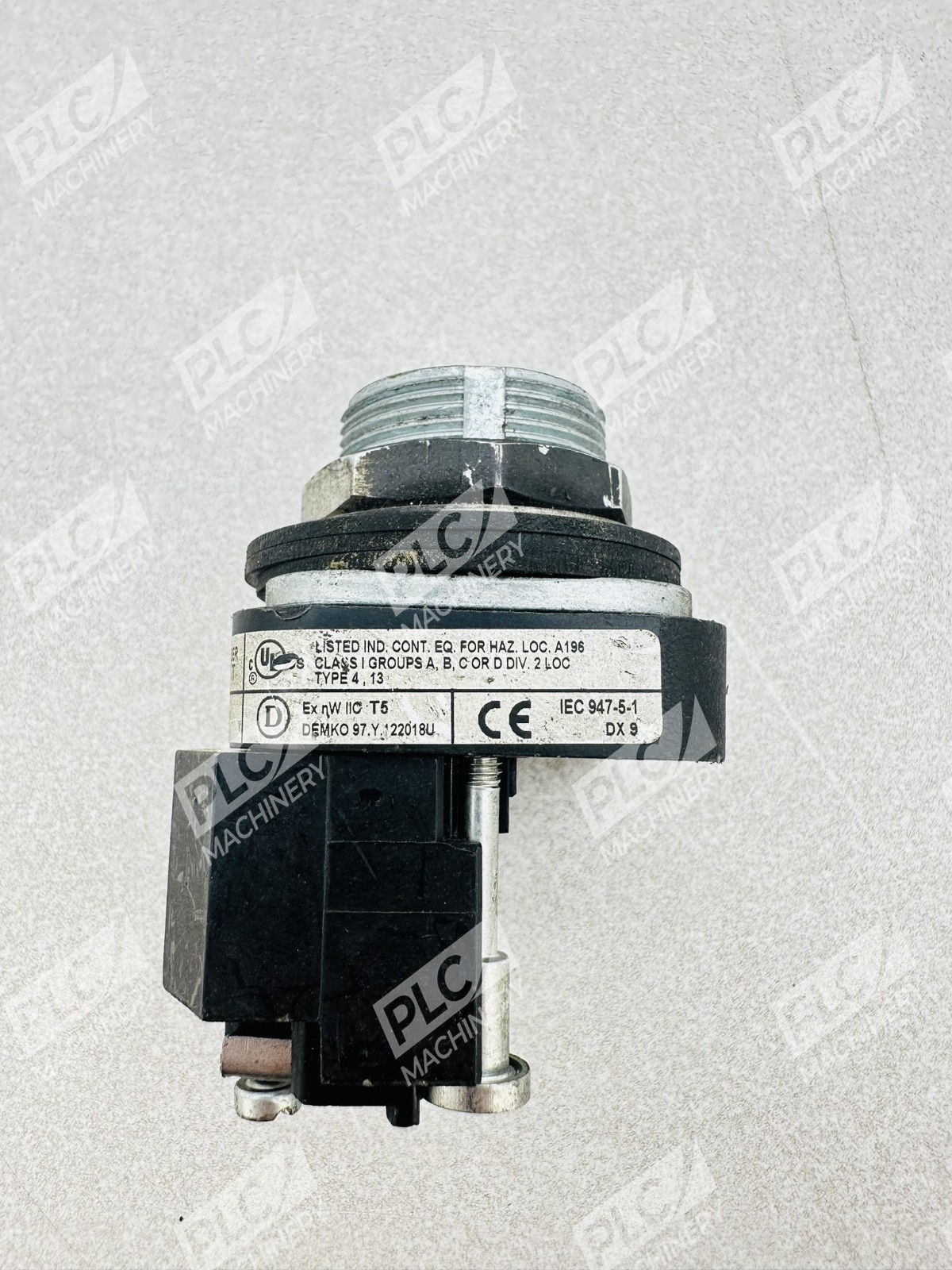 Allen Bradley 800T-P26A Push-To-Test Pilot Light Ser T - Image 3