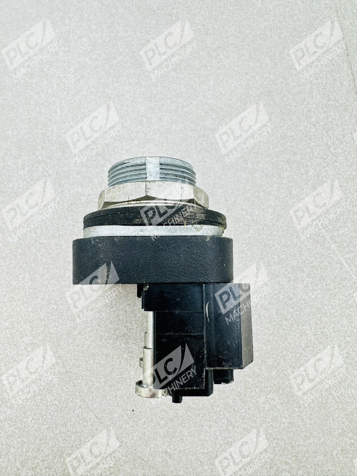 Allen Bradley 800T-P26A Push-To-Test Pilot Light Ser T - Image 4