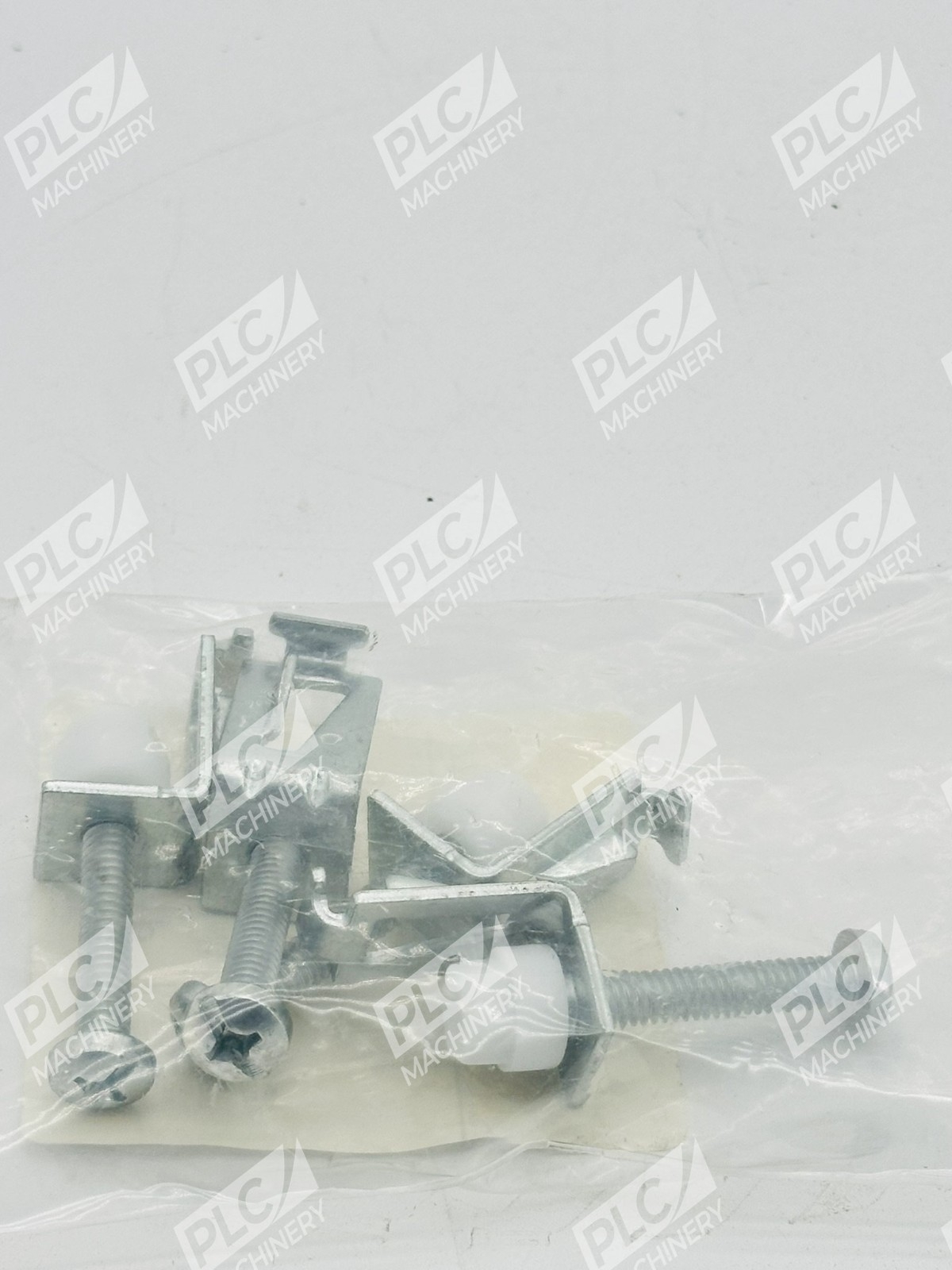 Allen Bradley 77158-008-51 Mounting Clip Kit Pack of 4 - Image 3