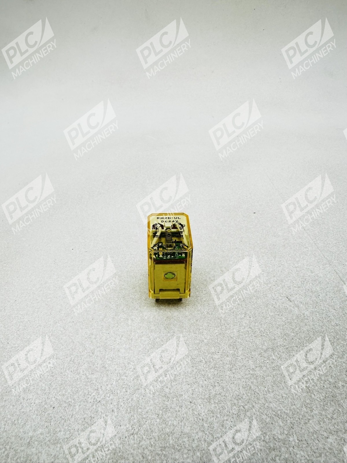 Idec RH2B-UL General Purpose Plug In Power Relay 24V Lot of 10 - Image 2
